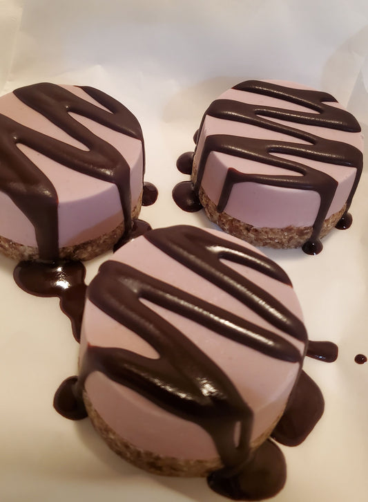 Seasonal Casita Nourishing Chocolate Sauce Plant based Vegan made with raw cacao powder maple syrup and refined coconut oil